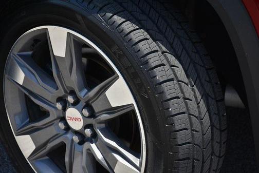 2017 GMC Acadia SLT-2