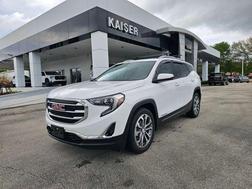 Summit White 2020 GMC Terrain SLT