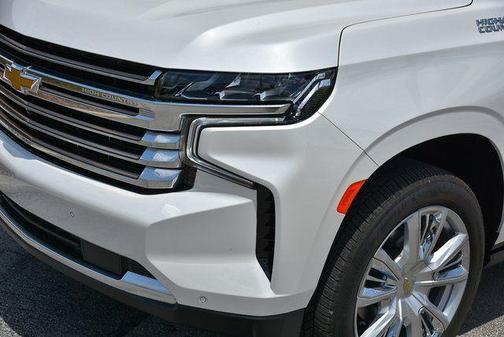 2024 Chevrolet Suburban 4WD High Country