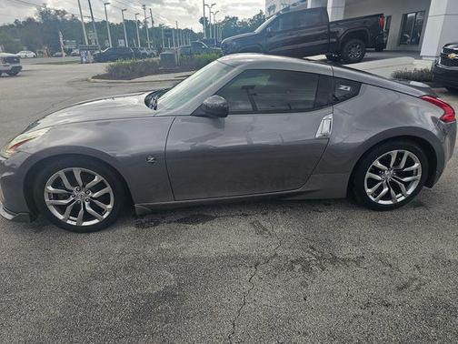 Gun Metallic Pearl Metallic 2013 Nissan 370Z Base