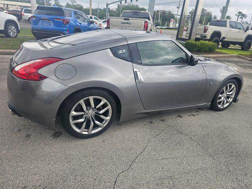Gun Metallic Pearl Metallic 2013 Nissan 370Z Base
