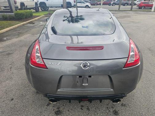 Gun Metallic Pearl Metallic 2013 Nissan 370Z Base