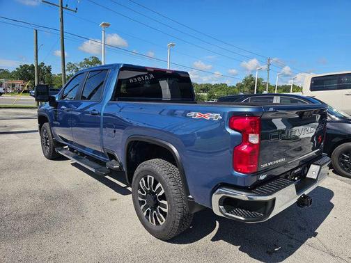 Lakeshore Blue Metallic 2025 Chevrolet Silverado 2500 LT