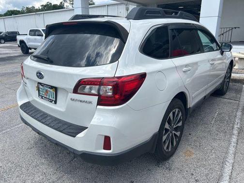 Crystal White Pearl 2015 Subaru Outback 2.5i Limited