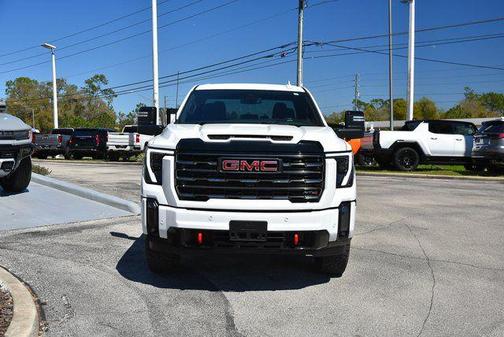 2024 GMC Sierra 2500 AT4