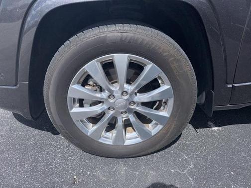 2018 Jeep Cherokee Overland