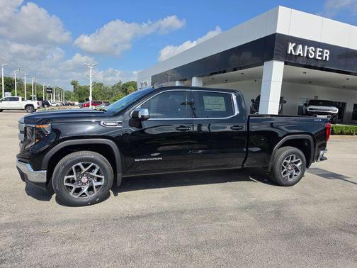 Onyx Black 2026 GMC Sierra 1500 SLE