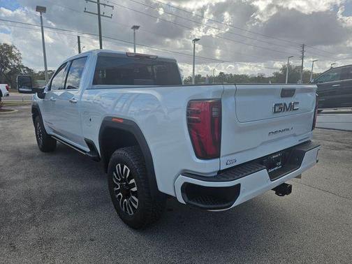 Glacier White Tricoat 2026 GMC Sierra 2500 Denali Ultimate