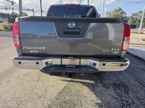 Gun Metallic 2017 Nissan Frontier SV