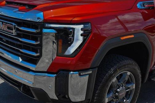 2025 GMC Sierra 2500 SLT
