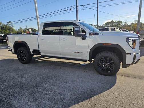 2026 GMC Sierra 2500 AT4