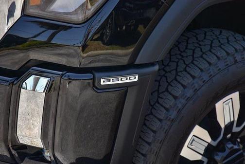 2025 GMC Sierra 2500 Denali
