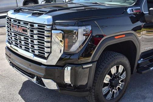 2025 GMC Sierra 2500 Denali