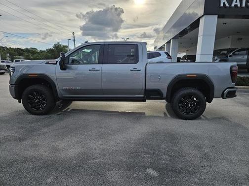 2026 GMC Sierra 2500 AT4