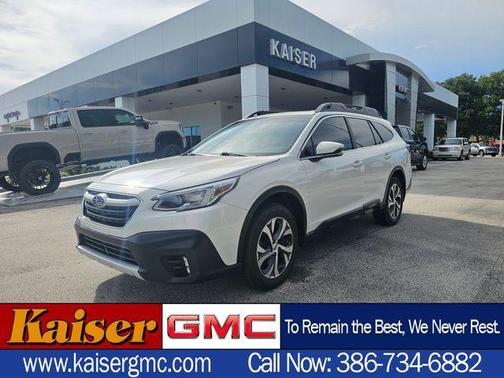 Crystal White Pearl 2022 Subaru Outback Limited