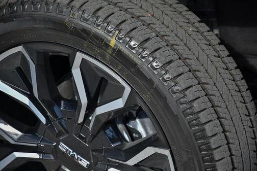 2025 GMC Sierra EV Extended Range Denali