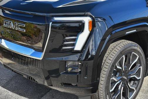 2025 GMC Sierra EV Extended Range Denali