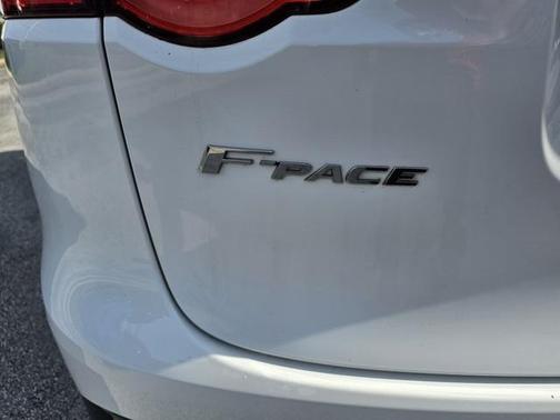 2017 Jaguar F-PACE S