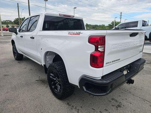 Summit White 2025 Chevrolet Silverado 1500 Custom Trail Boss