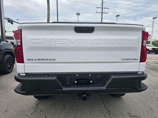 Summit White 2025 Chevrolet Silverado 1500 Custom Trail Boss