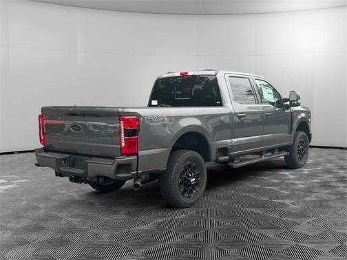 2025 Ford F-250 XLT