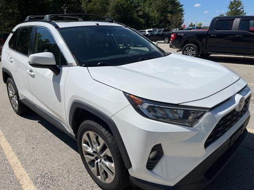 2019 Toyota RAV4 XLE Premium