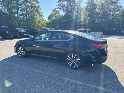 2020 Nissan Altima SR Intelligent AWD