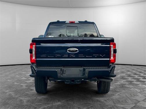 2025 Ford F-350 XLT