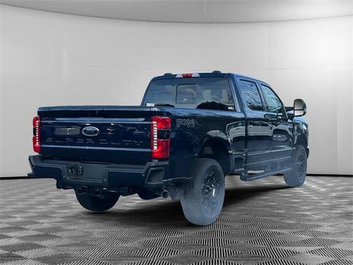 2025 Ford F-350 XLT