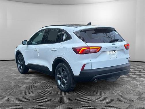 2026 Ford Escape ST-Line Select