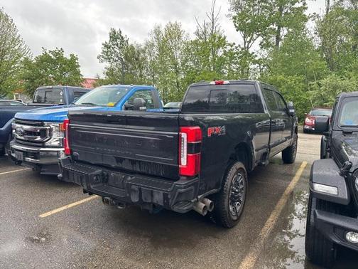 2023 Ford F-350 Platinum