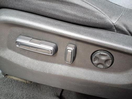 Crystal Black Pearl 2021 Honda CR-V AWD EX