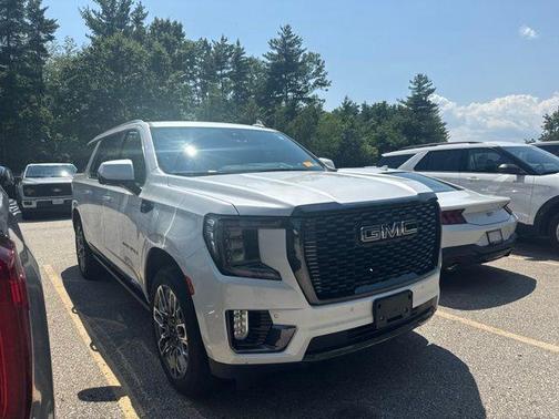 White Frost Tricoat 2023 GMC Yukon XL Denali Ultimate