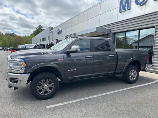2022 RAM 2500 Laramie Crew Cab 4x4 6'4' Box