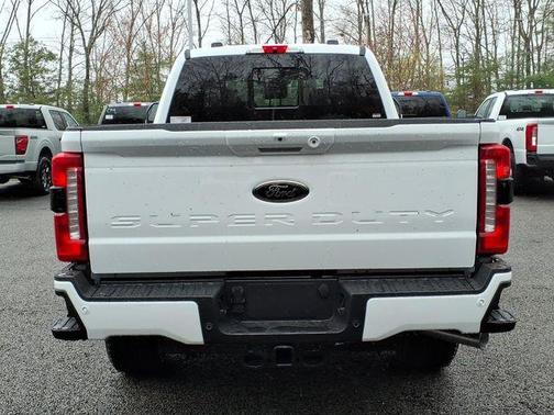 Oxford White 2026 Ford F-250 Lariat