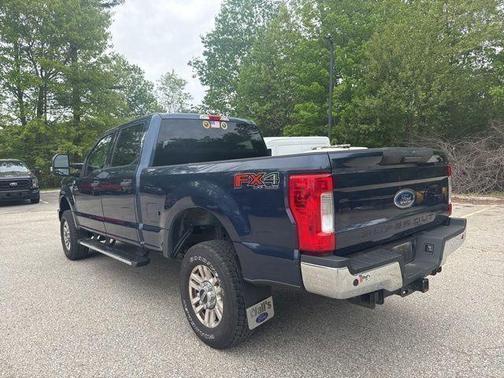 Blue Jeans Metallic 2018 Ford F-250 XLT