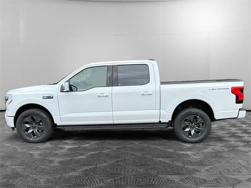 2025 Ford F-150 Lightning LARIAT