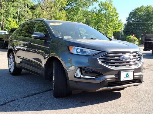 Magnetic 2019 Ford Edge Titanium
