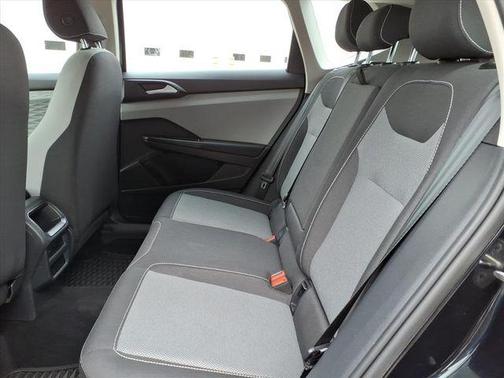 2022 Volkswagen Taos 1.5T S
