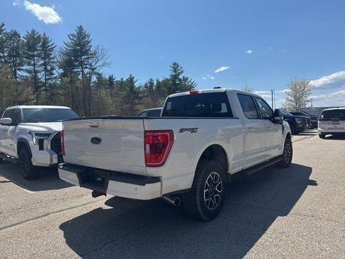 Oxford White 2023 Ford F-150 XLT