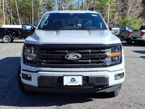 Avalanche 2026 Ford F-150 XLT