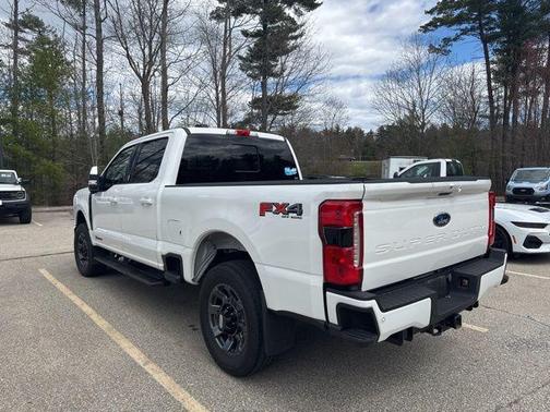 Star White Metallic Tri-Coat 2023 Ford F-350 Lariat