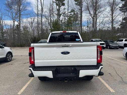 Star White Metallic Tri-Coat 2023 Ford F-350 Lariat
