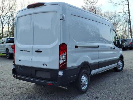 Oxford White 2026 Ford Transit-250 Base