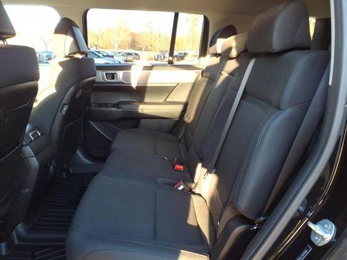 2025 Hyundai SANTA FE SE