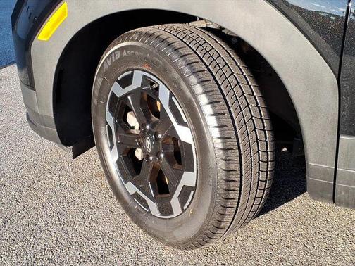 2025 Hyundai SANTA FE SE