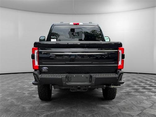 2025 Ford F-350 Platinum