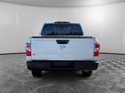 2017 Nissan Titan S