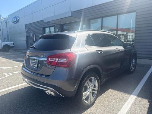 Gray 2017 Mercedes-Benz GLA 250 4MATIC