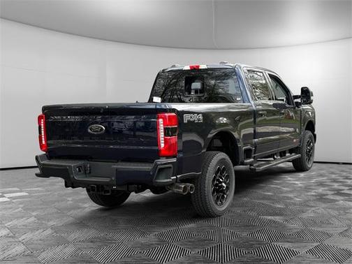 2025 Ford F-350 XLT